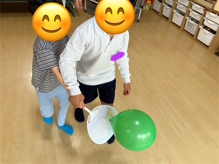 5月29日(木) 風船うちわ🎈