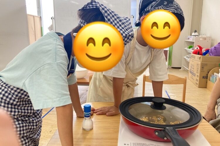 8月12日(火)　ポップコーン作り🍿