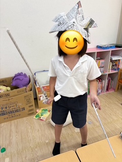 10月15日(水)新聞紙で遊ぼう📰