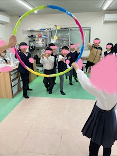 ３月１７日（火）ストロー飛行機🛫