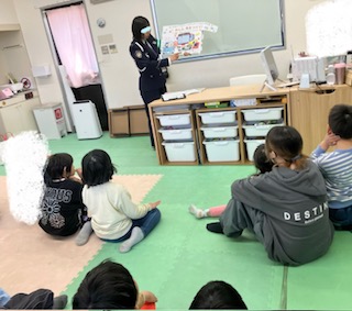 ４月７日(火)　春の交通安全教室🚨